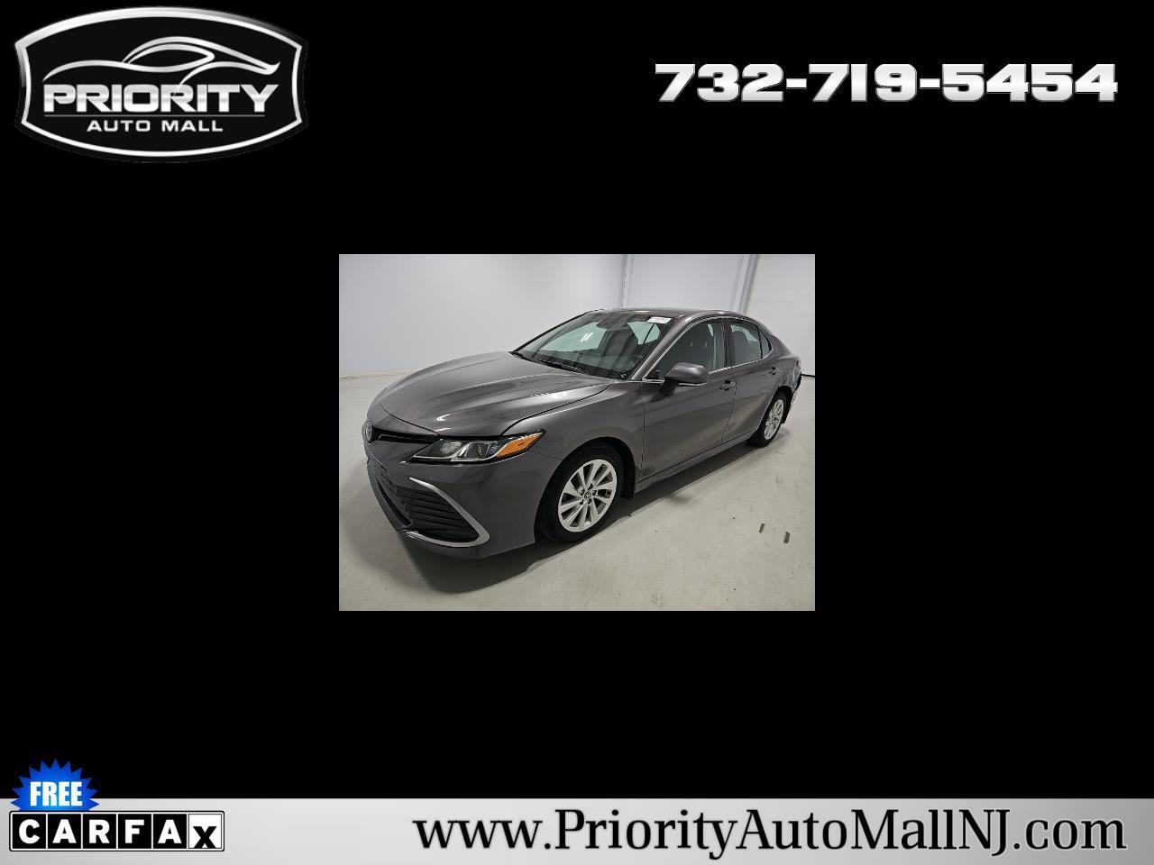 Toyota Camry LE Auto (Natl) 2023