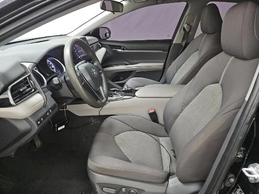 Toyota Camry LE Auto (Natl) 2021