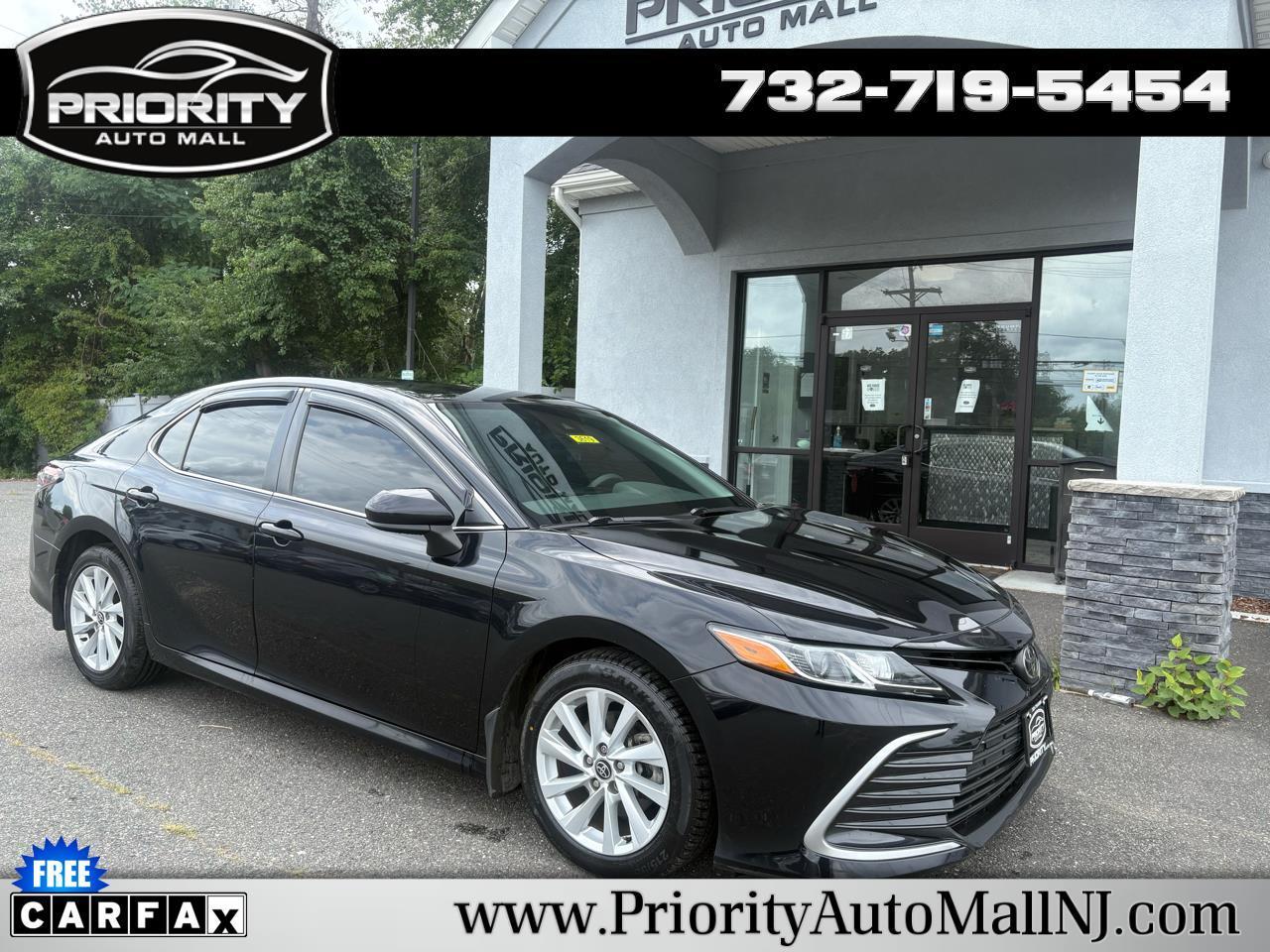 2021 Toyota Camry LE Auto (Natl)