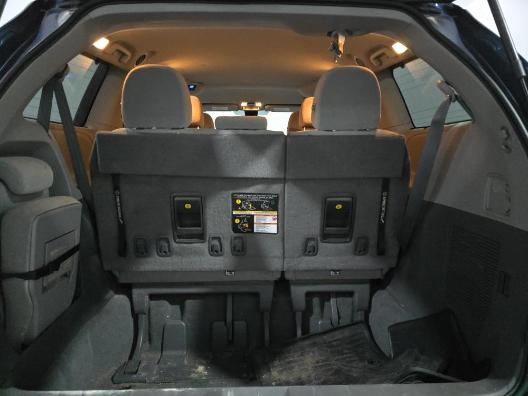 Toyota Sienna LE FWD 8-Passenger (Natl) 2020