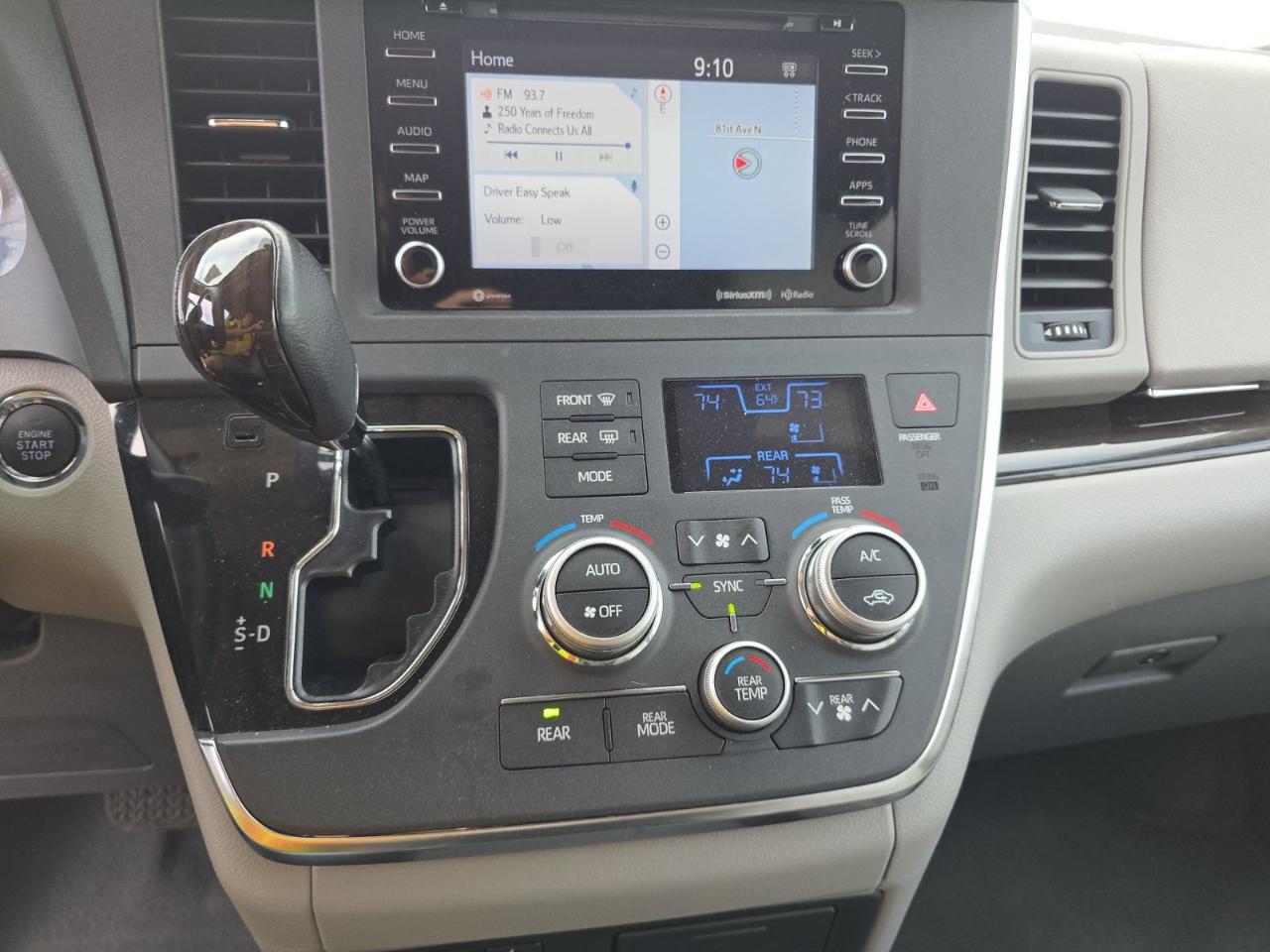 Toyota Sienna  2019