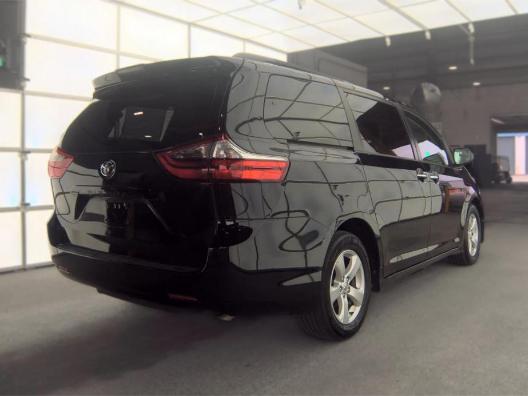 Toyota Sienna  2020