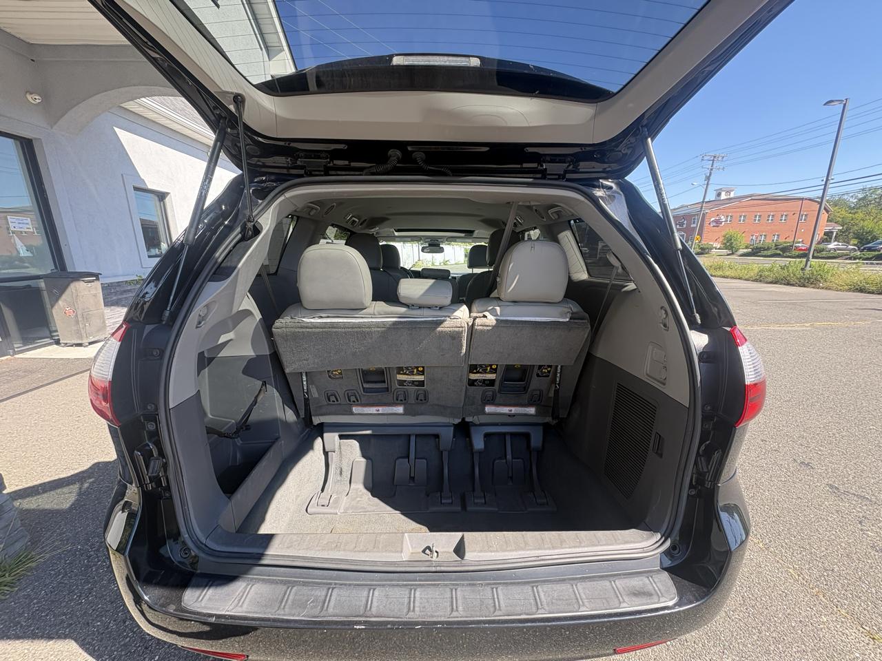 Toyota Sienna  2020