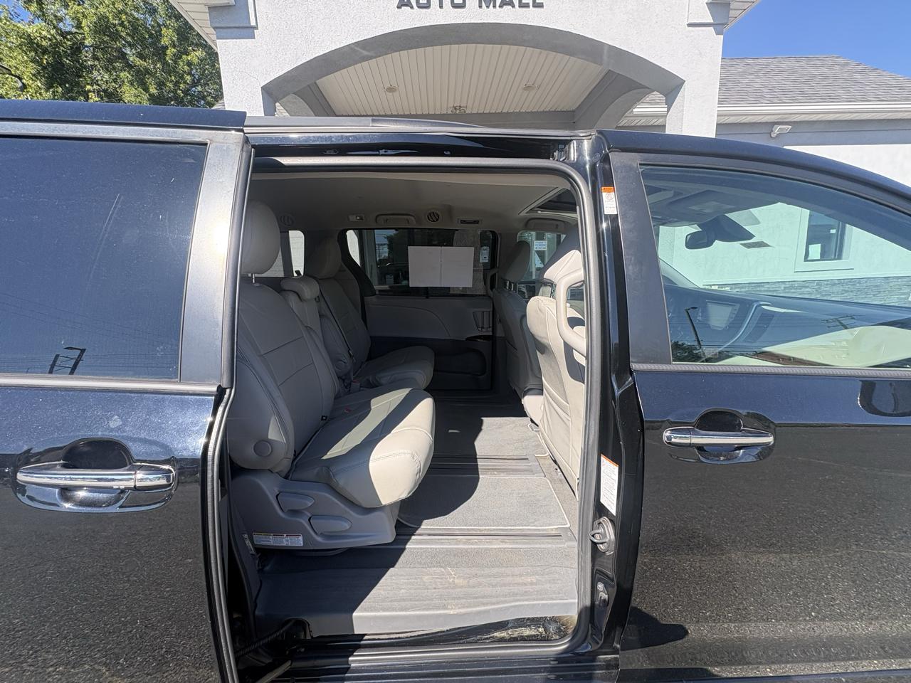 Toyota Sienna  2020