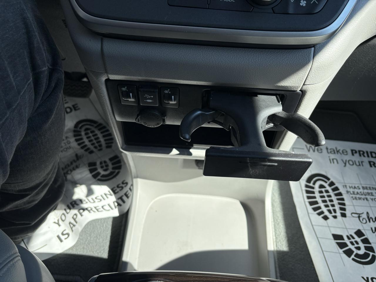 Toyota Sienna  2020