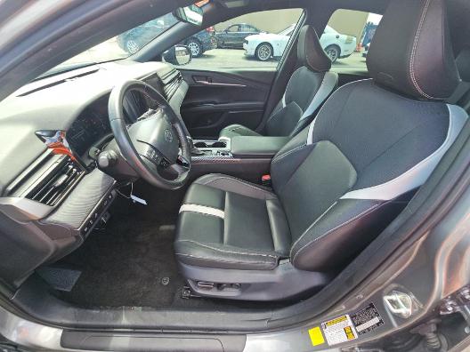 Toyota Camry SE 2025