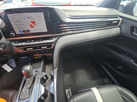 Toyota Camry SE 2025