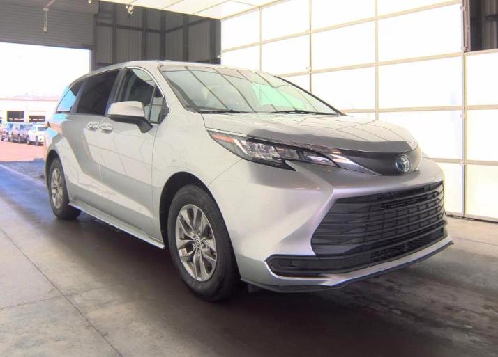 Toyota Sienna  2022