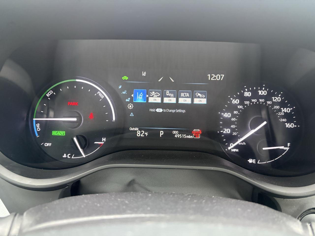 Toyota Sienna LE FWD 8-Passenger (Natl) 2025