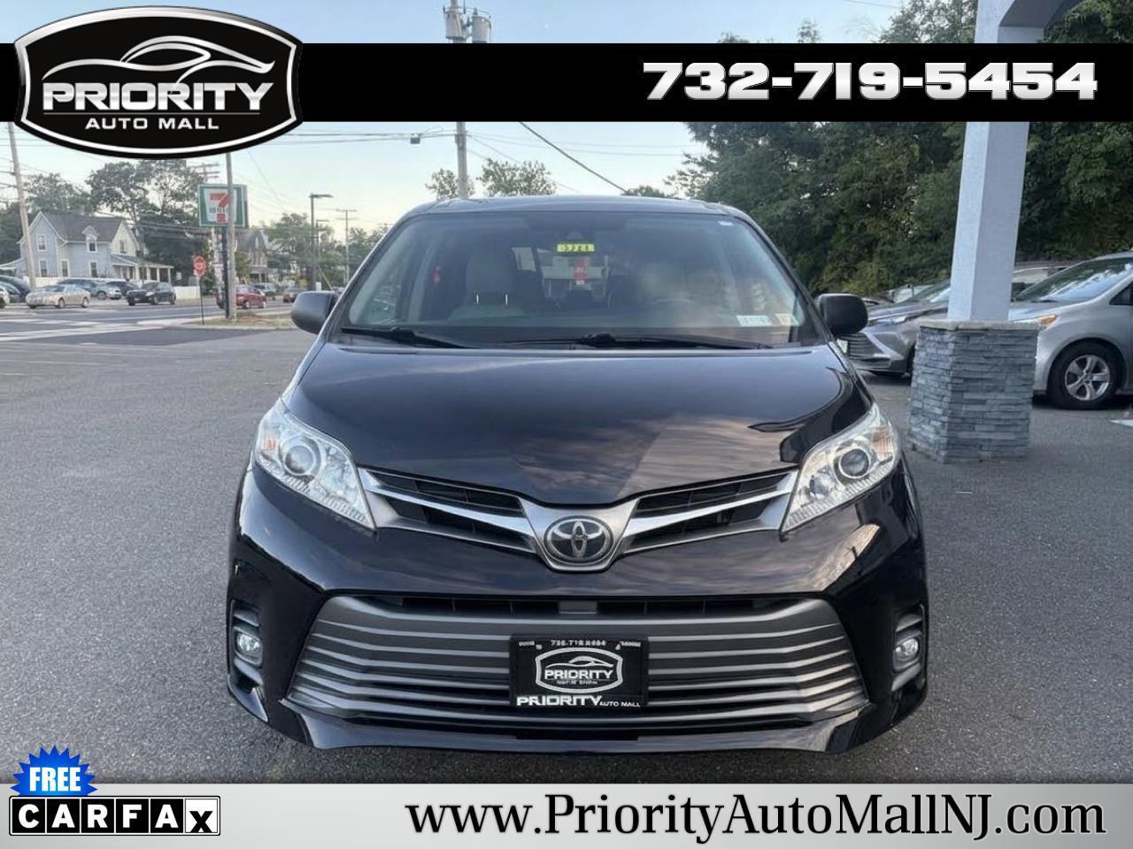 Toyota Sienna XLE 2020