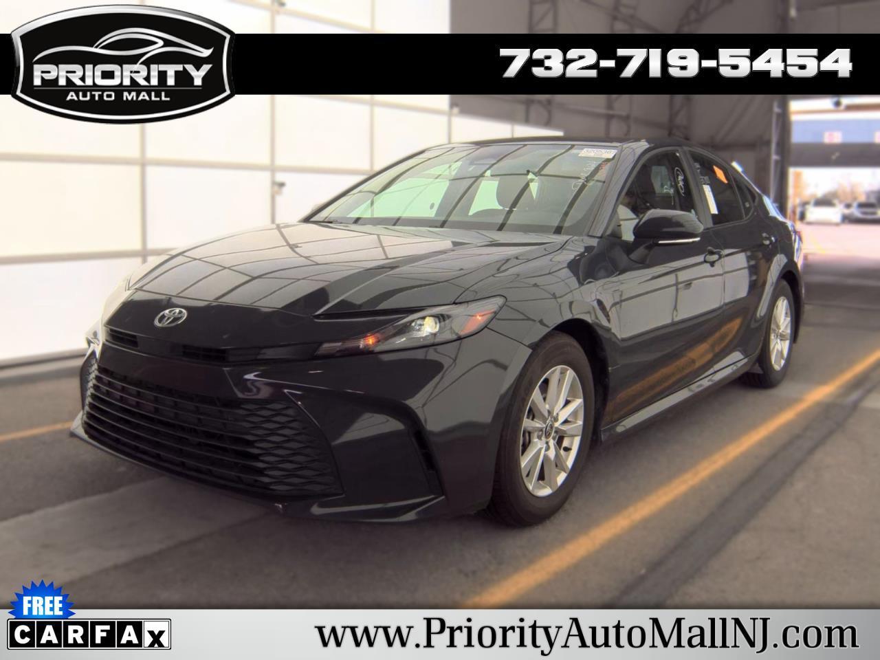 Toyota Camry LE 2025