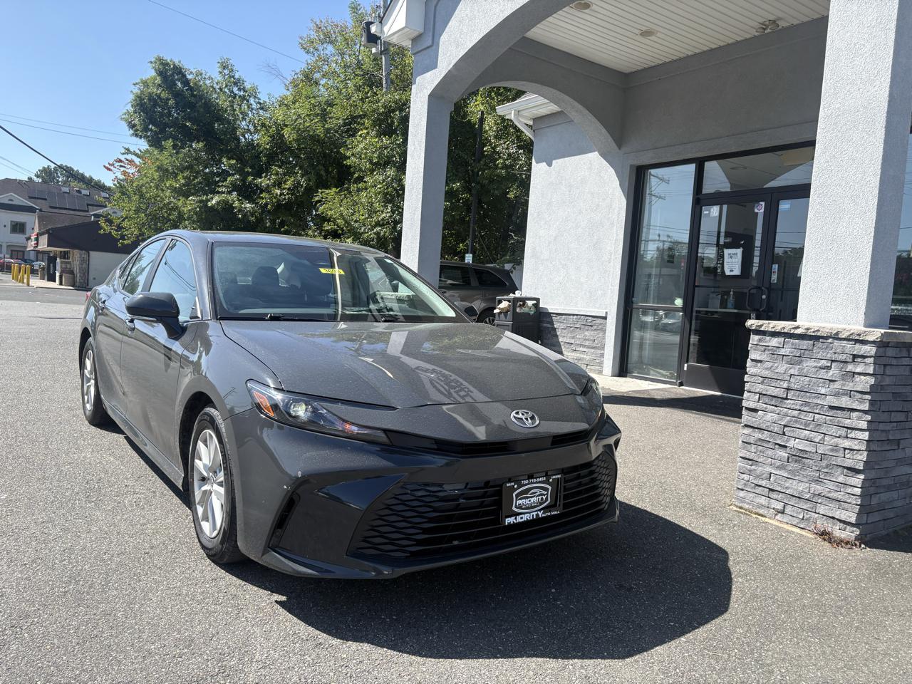 Toyota Camry LE 2025