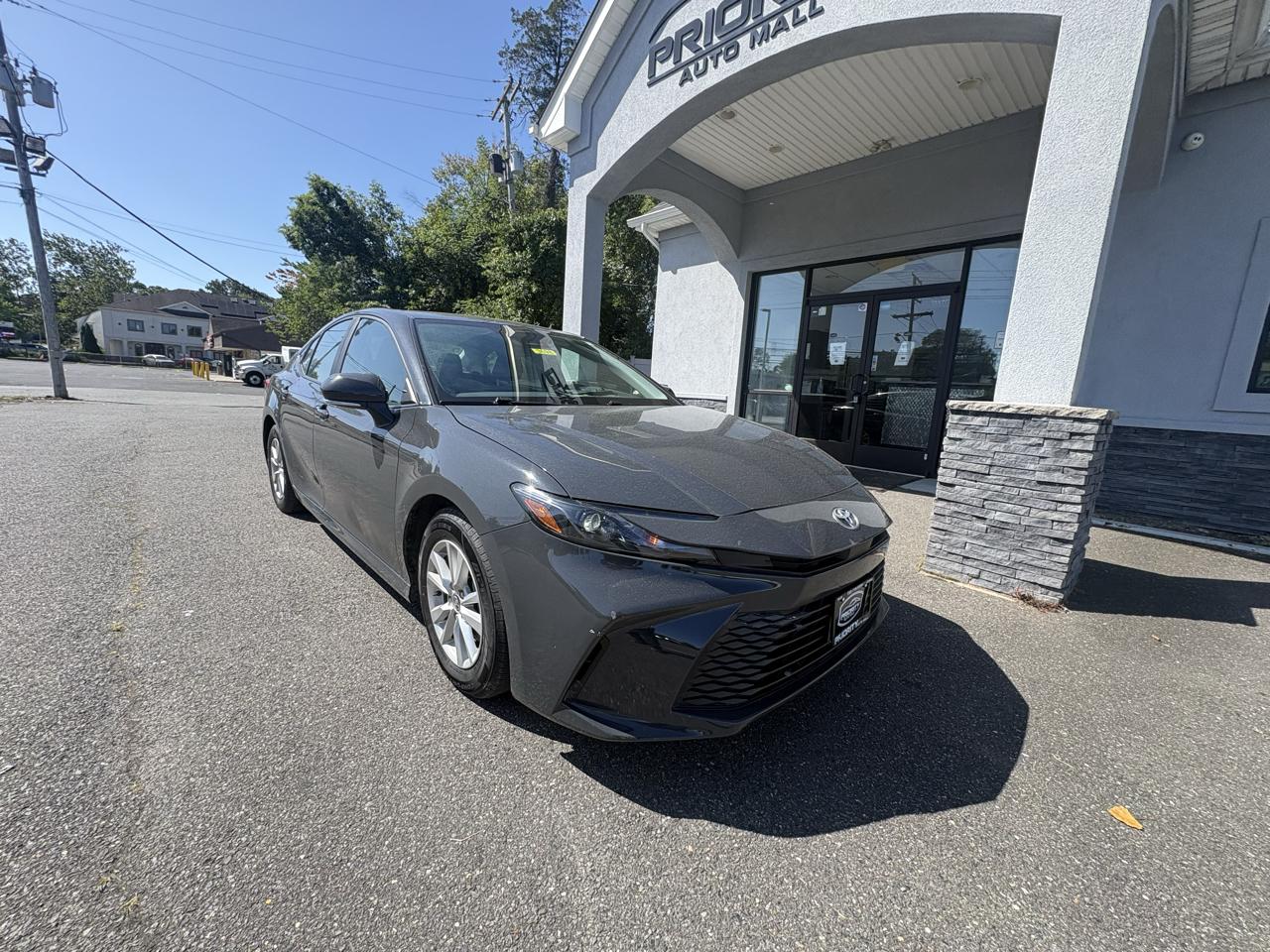 Toyota Camry LE 2025