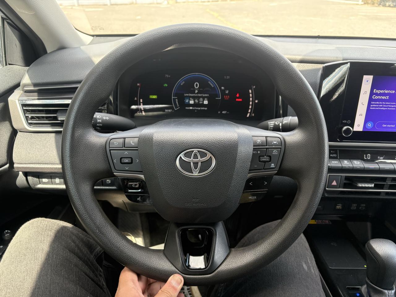 Toyota Camry LE 2025