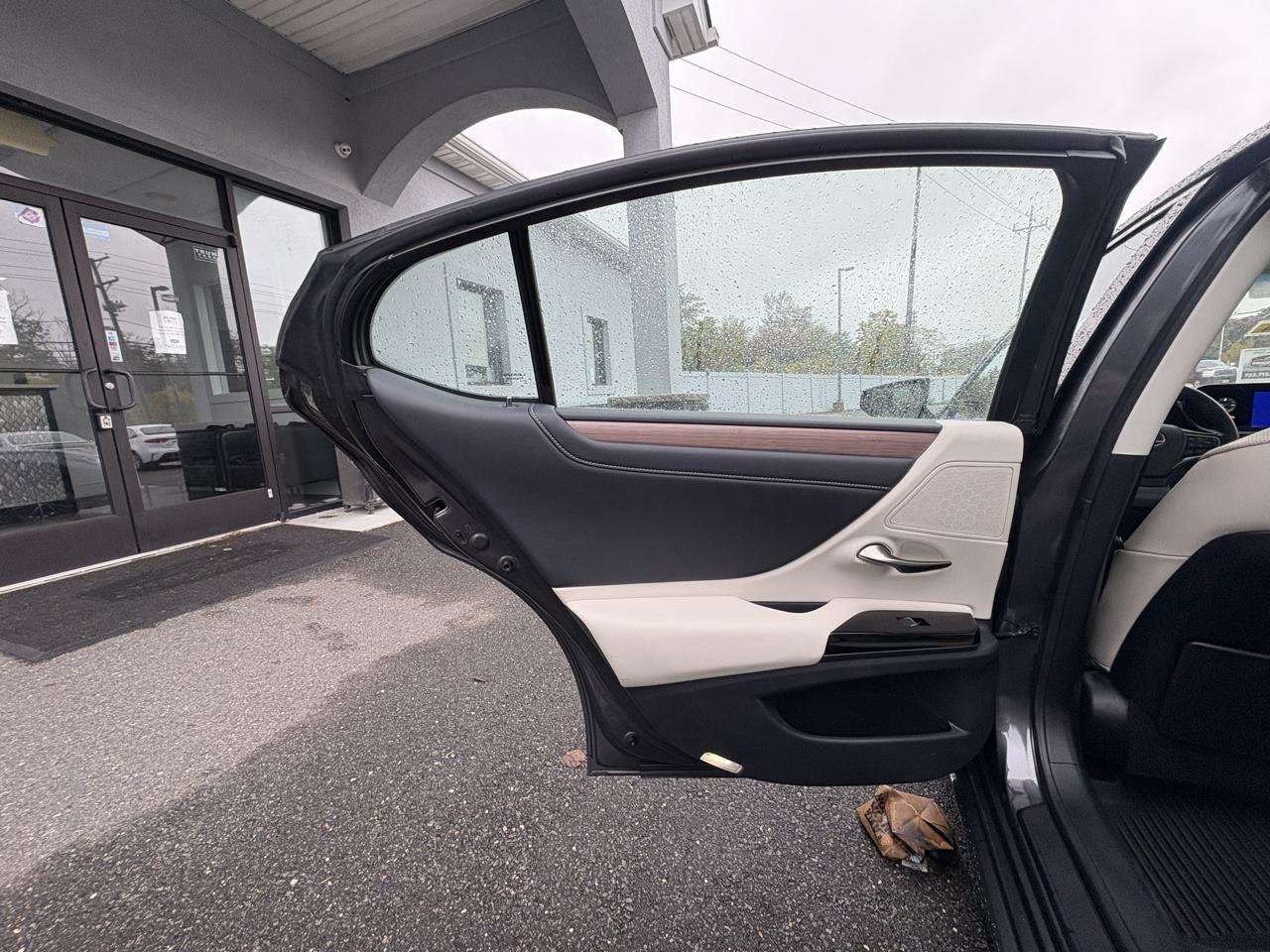 Lexus ES ES 350 FWD 2024