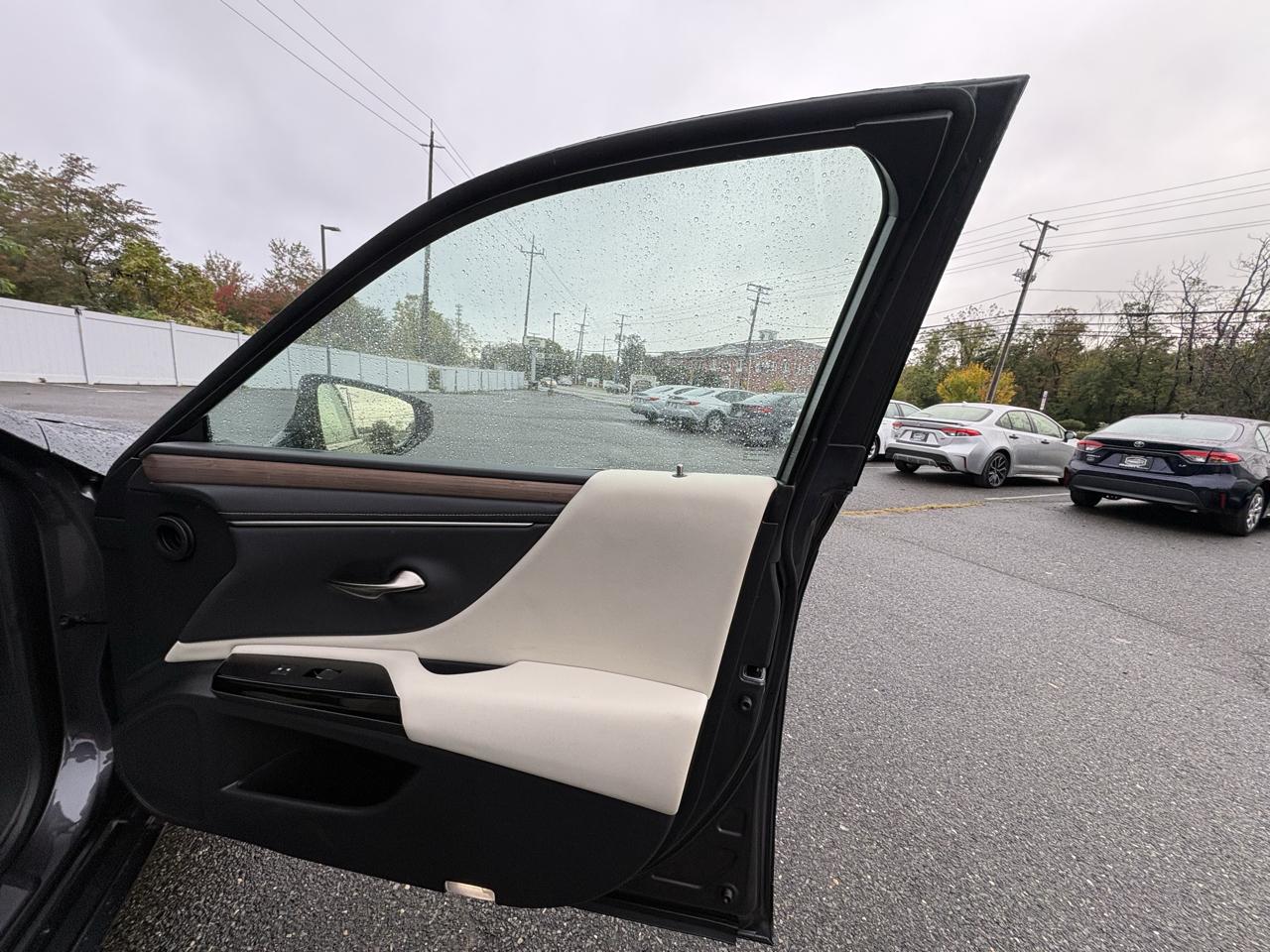 Lexus ES ES 350 FWD 2024