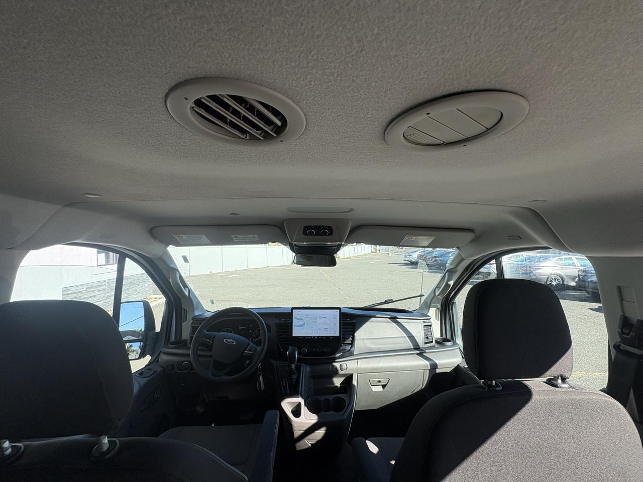 Ford Transit Passenger Wagon T-350 148" Low Roof XLT RWD 2024