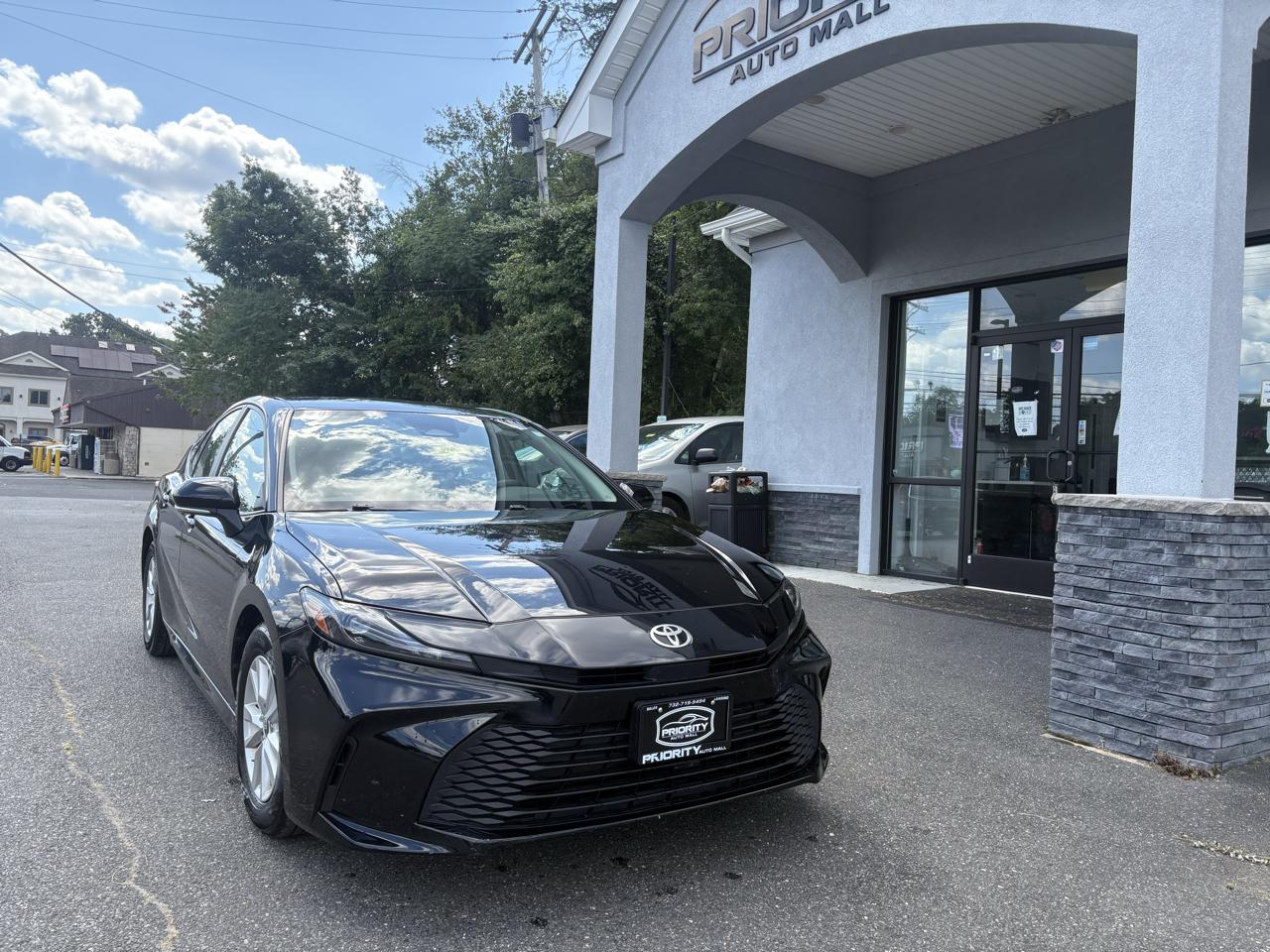 Toyota Camry  2025