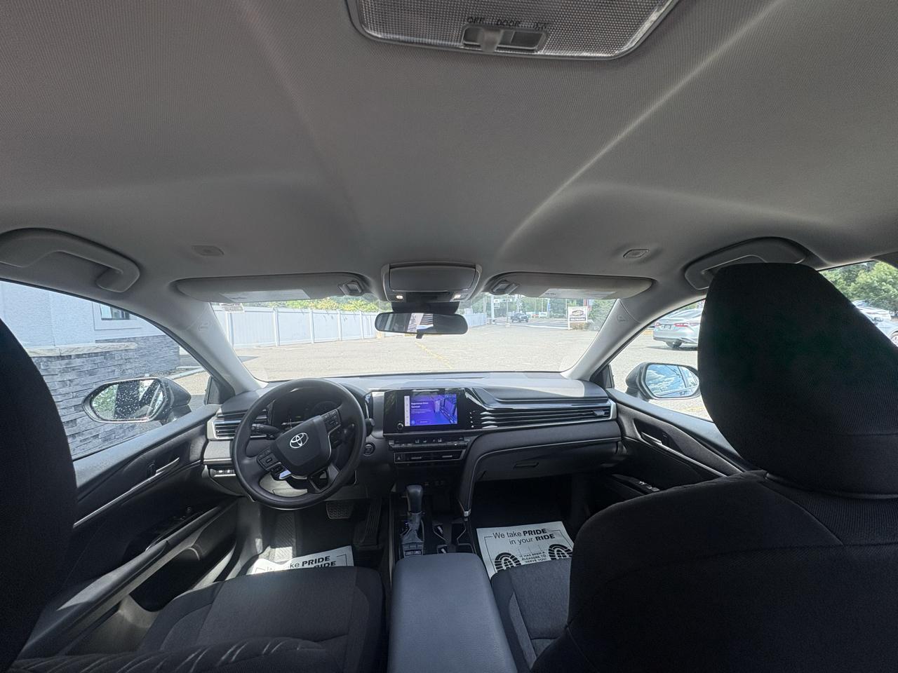 Toyota Camry  2025