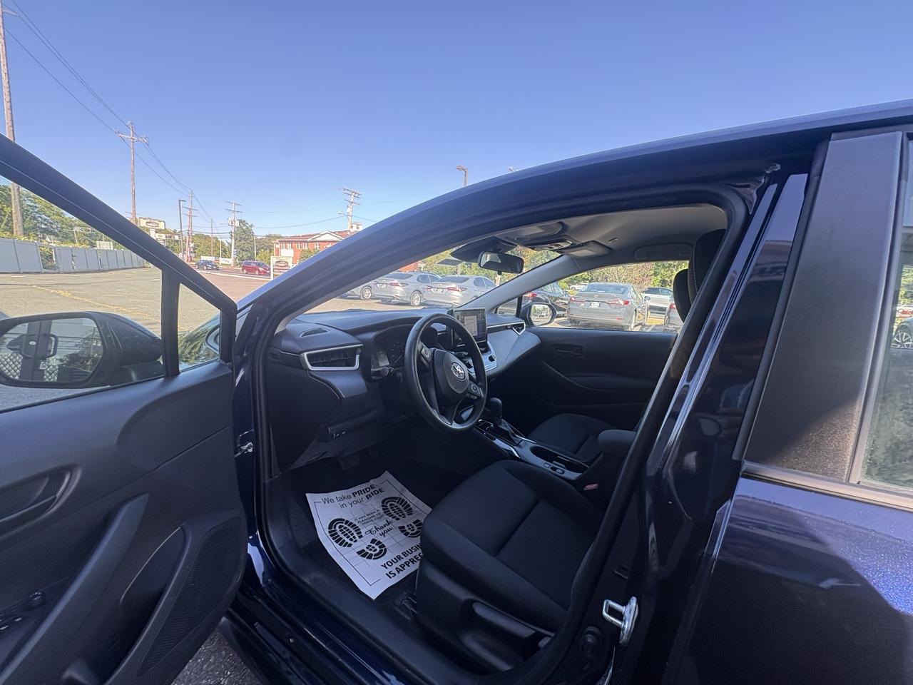 Toyota Corolla LE 2023