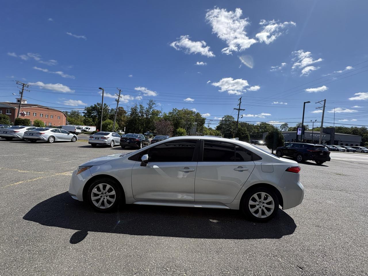 Toyota Corolla LE 2021