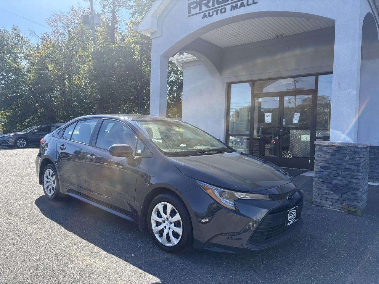 Toyota Corolla LE 2025