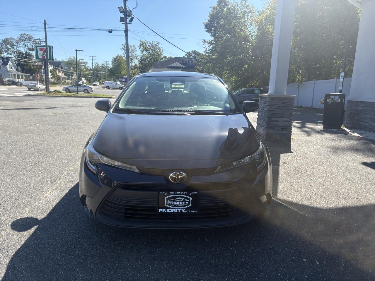 Toyota Corolla LE 2025