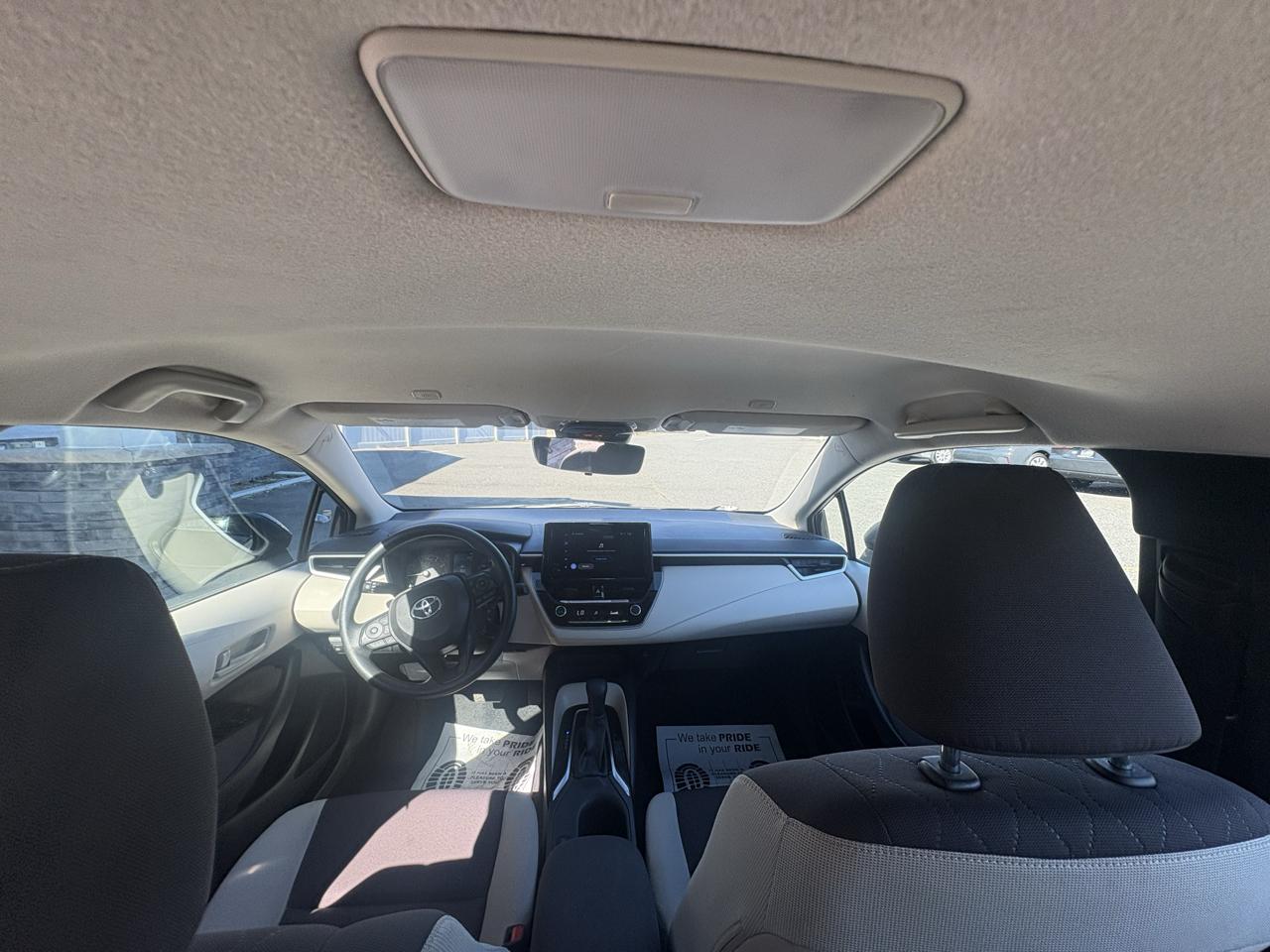 Toyota Corolla LE 2025