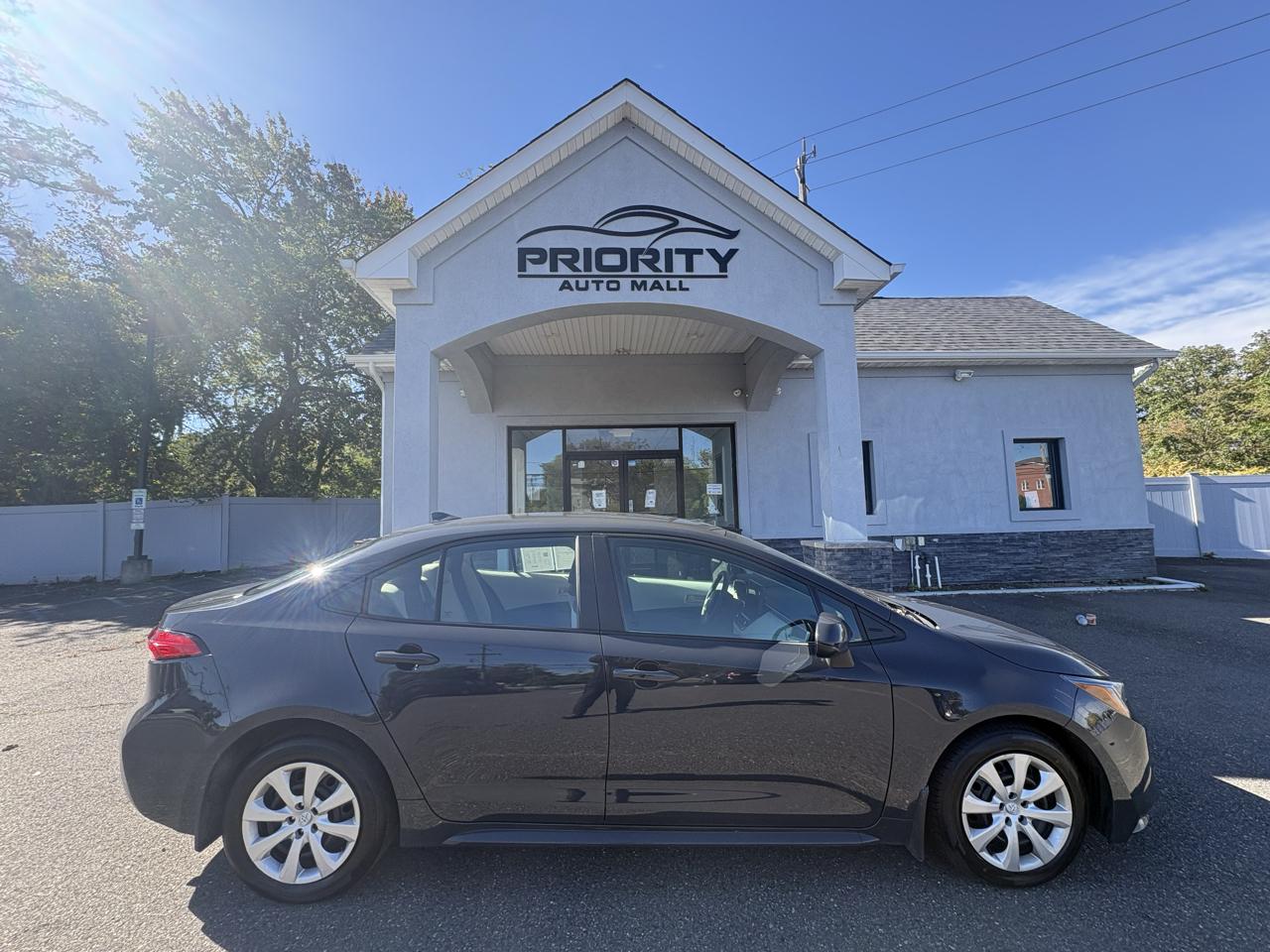 Toyota Corolla LE 2025