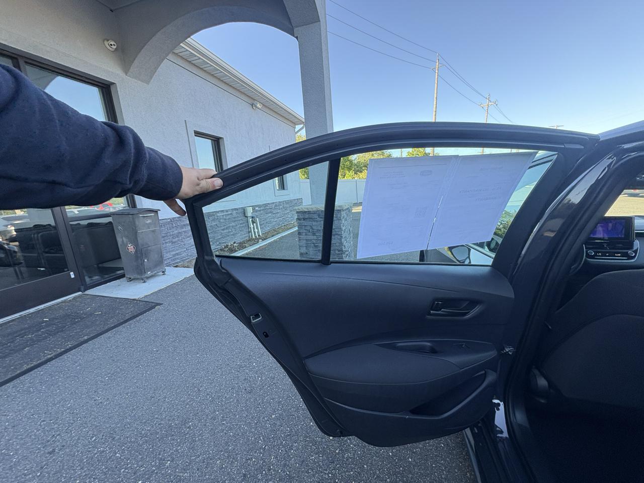 Toyota Corolla LE 2025