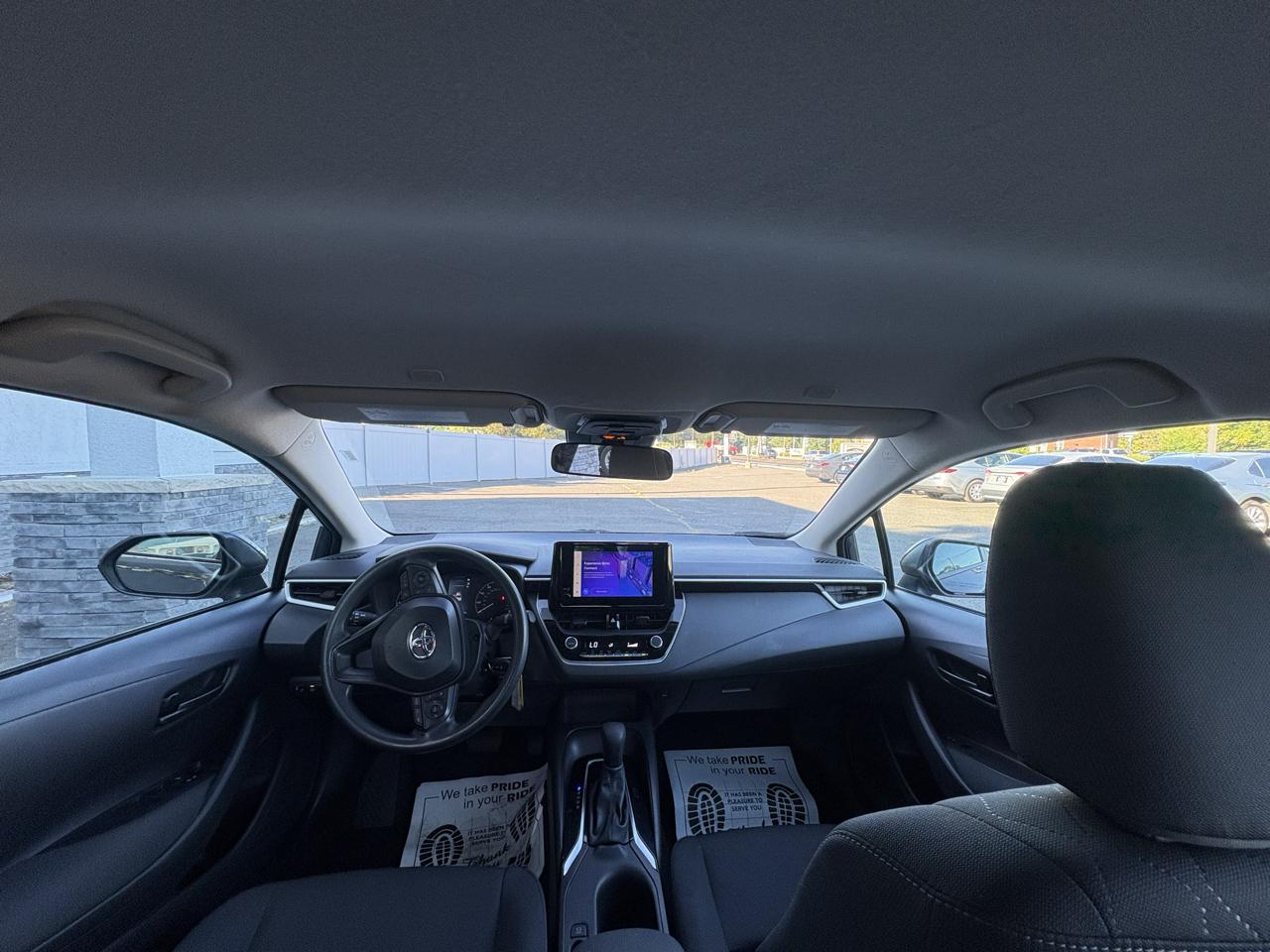 Toyota Corolla LE 2025