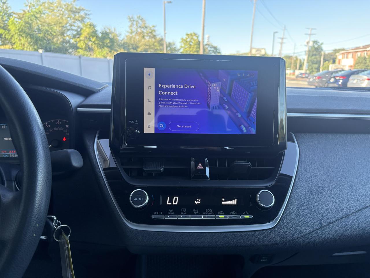 Toyota Corolla LE 2025
