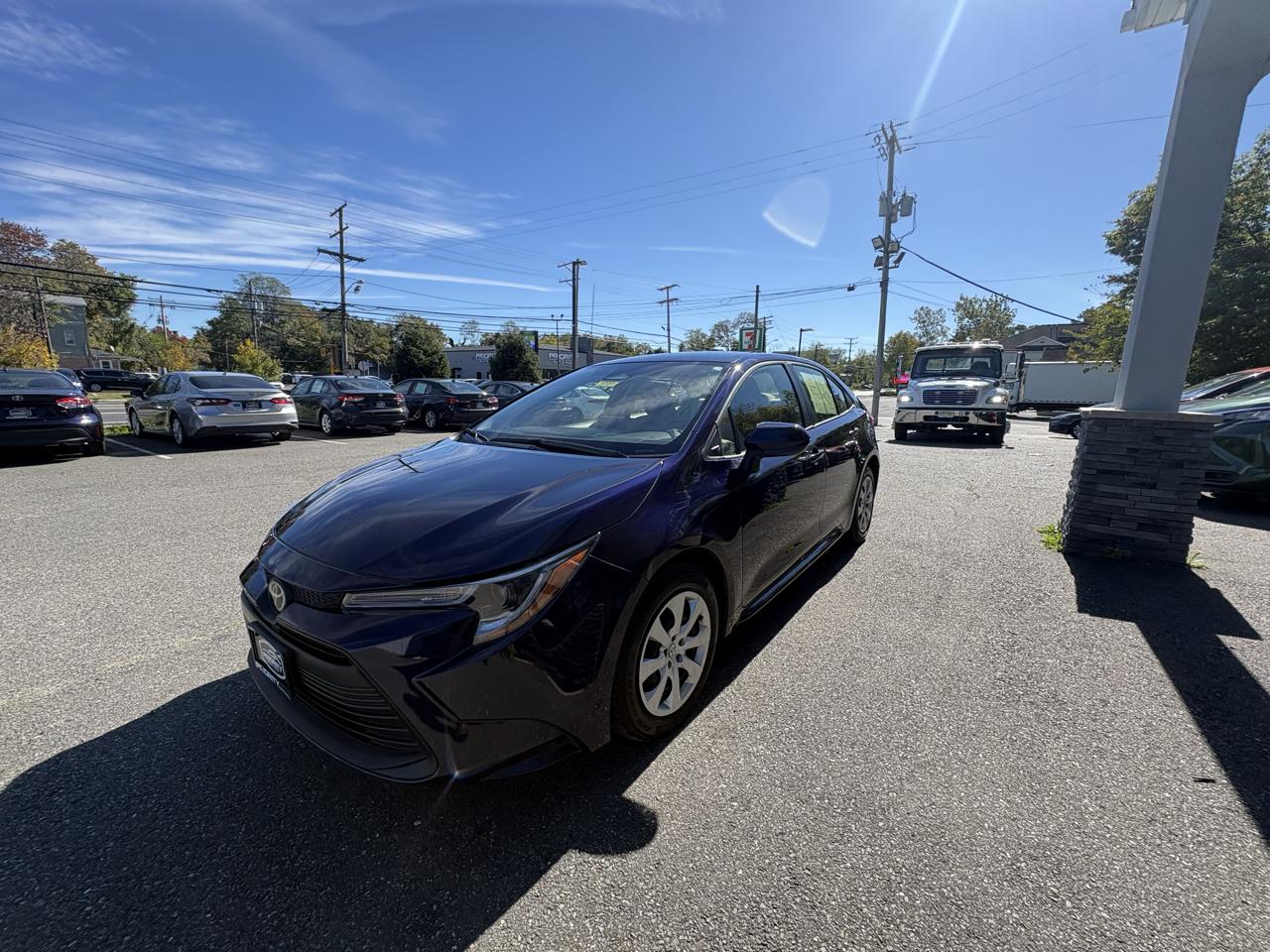 Toyota Corolla LE 2023