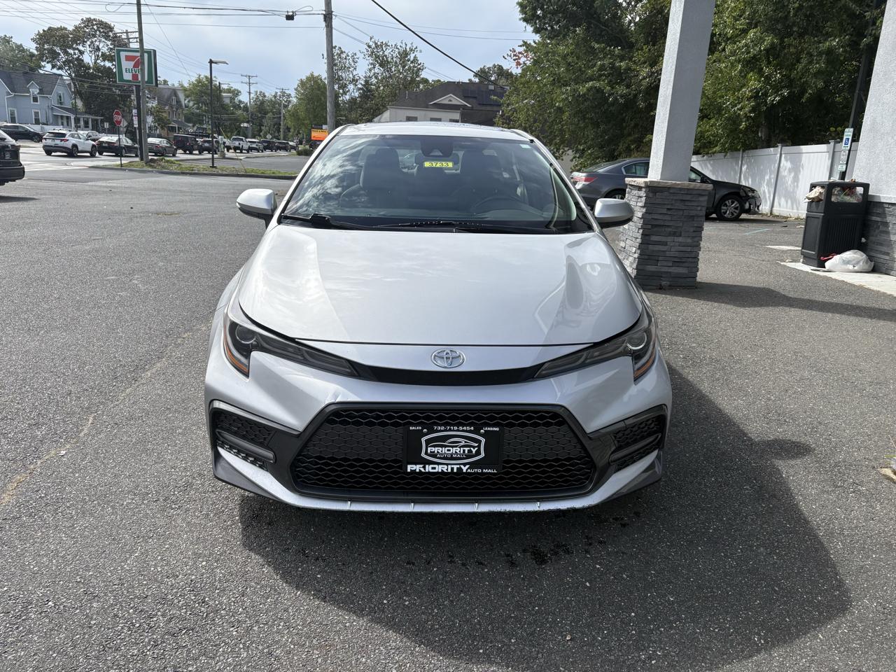 Toyota Corolla SE Nightshade CVT (Natl) 2022