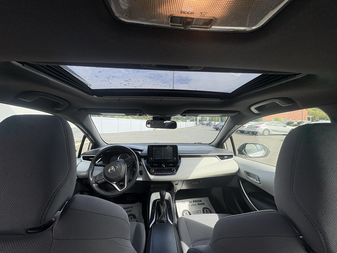 Toyota Corolla SE Nightshade CVT (Natl) 2022