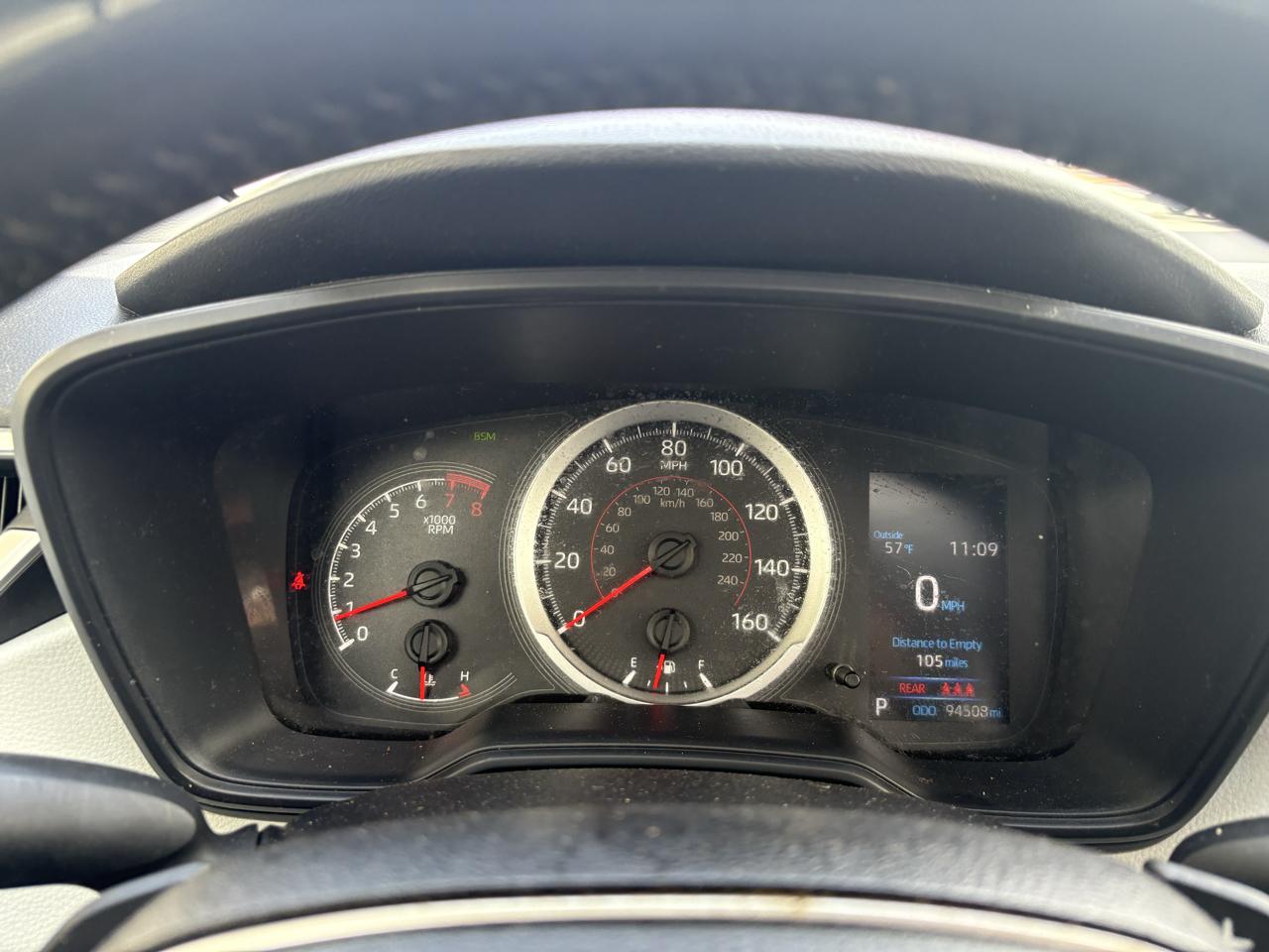 Toyota Corolla SE Nightshade CVT (Natl) 2022