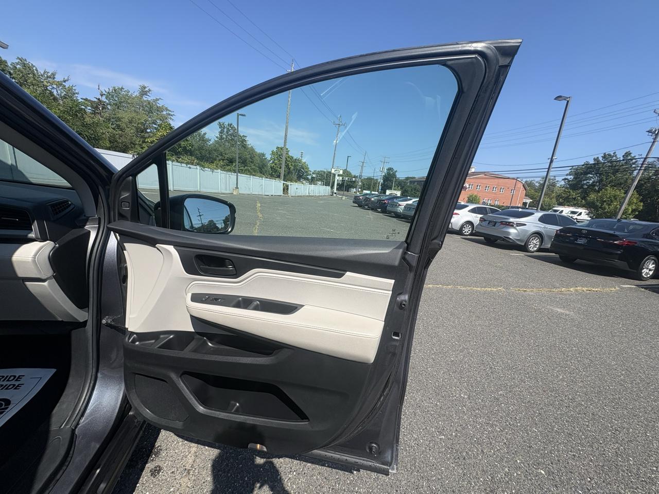 Honda Odyssey EX-L Auto 2025