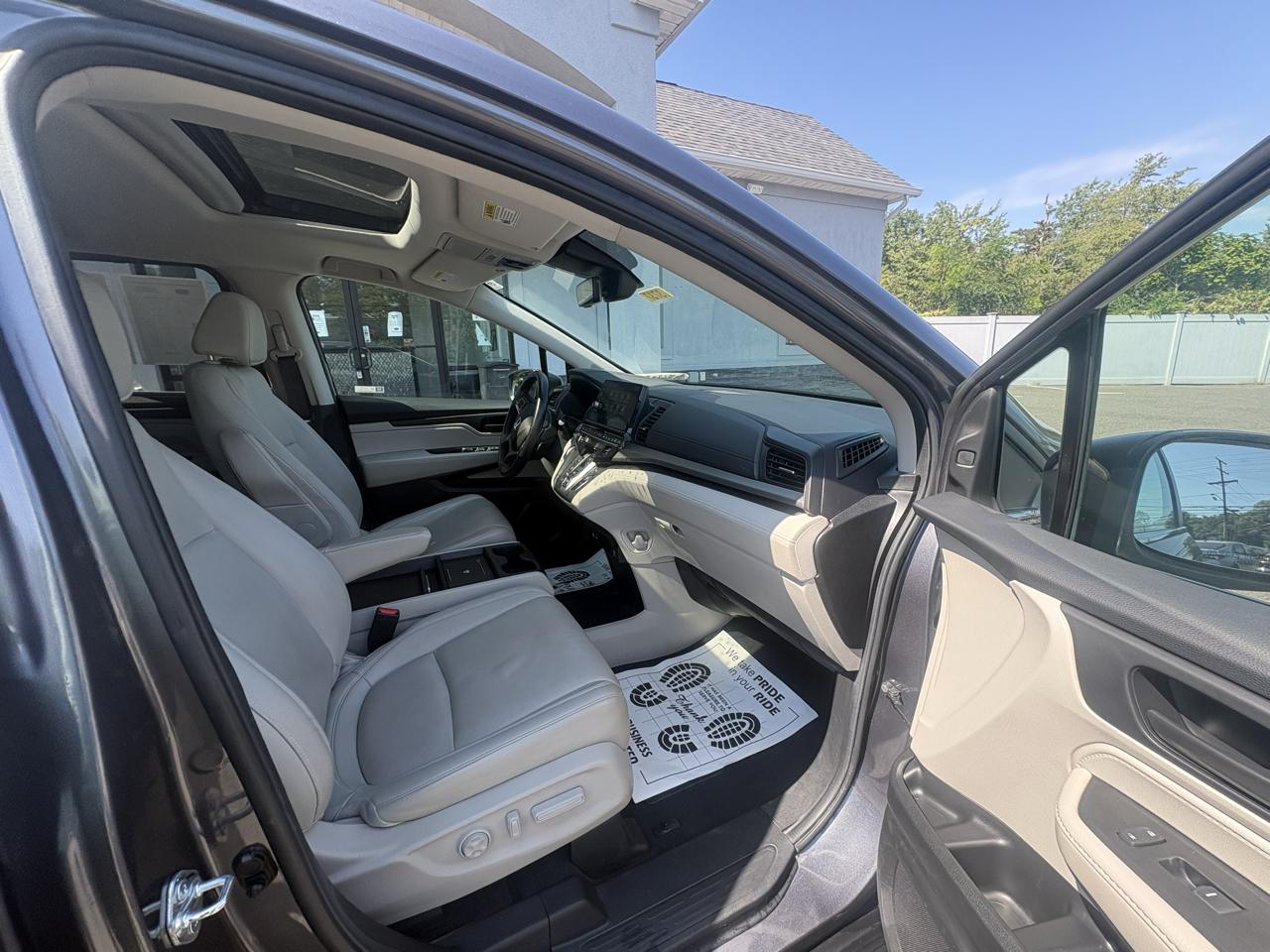 Honda Odyssey EX-L Auto 2025