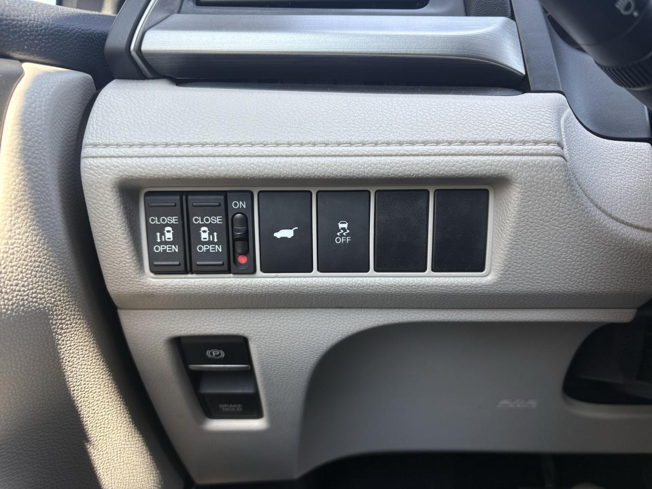 Honda Odyssey EX-L Auto 2025