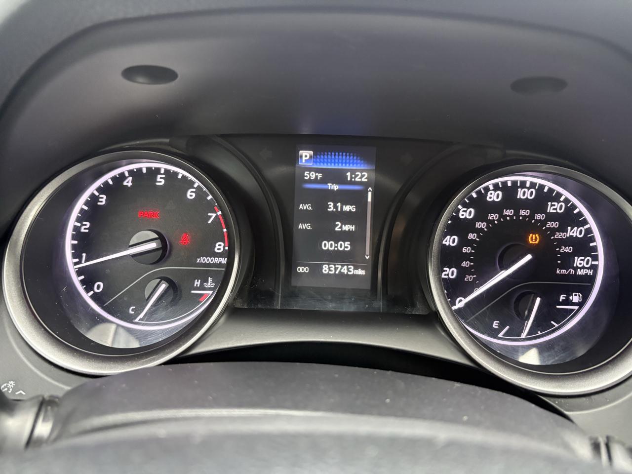 Toyota Camry SE Auto (Natl) 2021