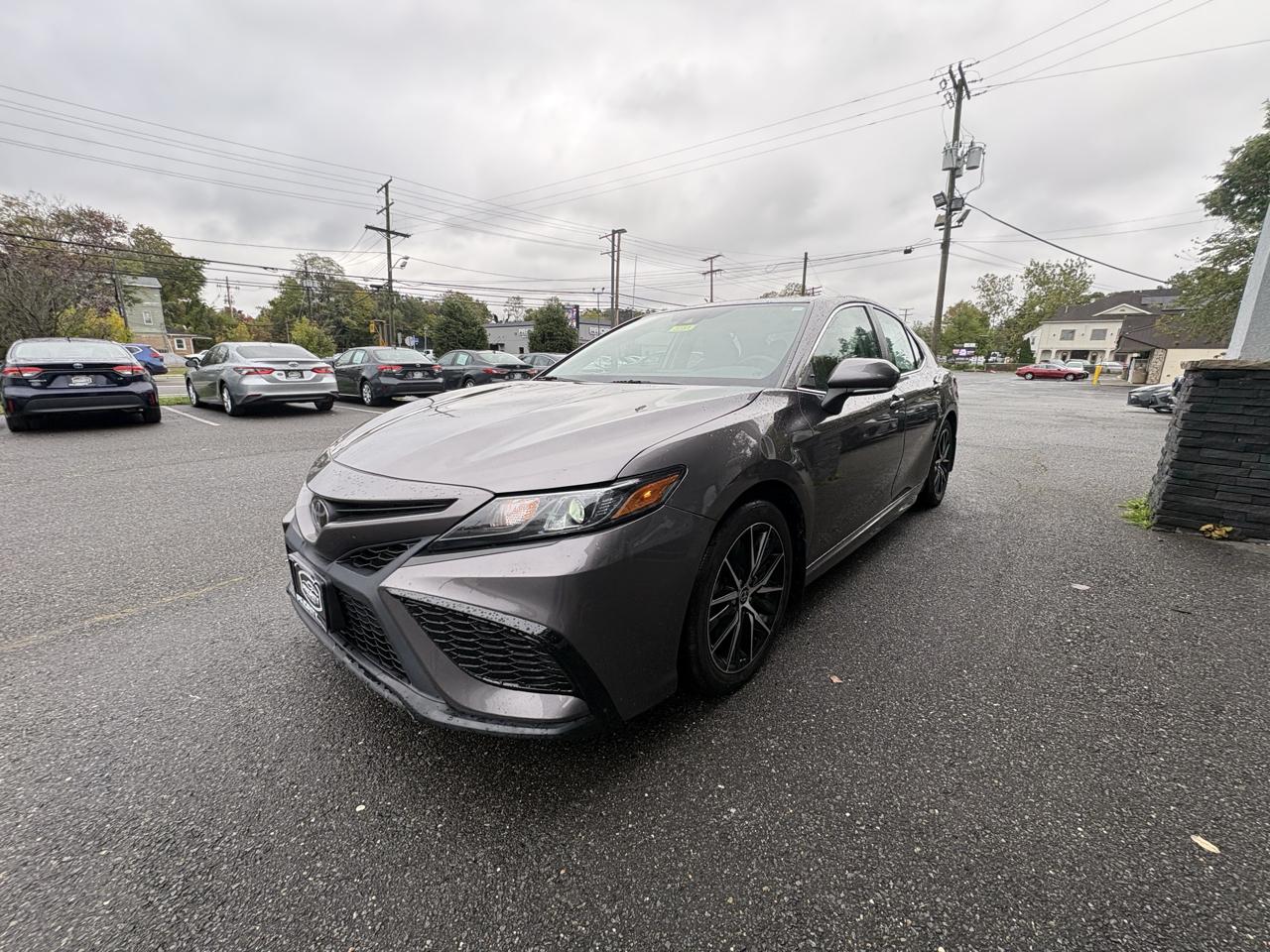 Toyota Camry SE Auto AWD (Natl) 2024