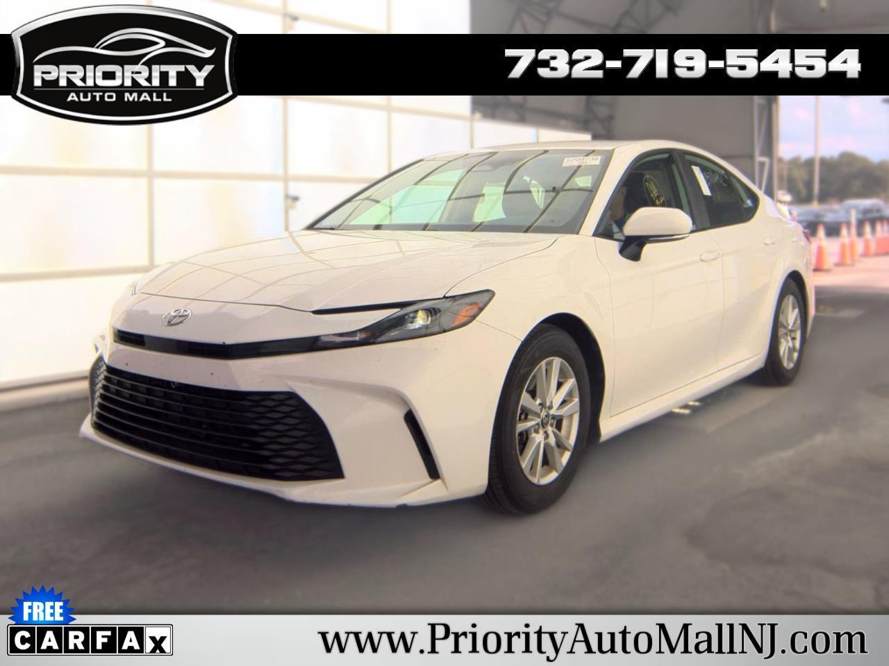 Toyota Camry LE 2025