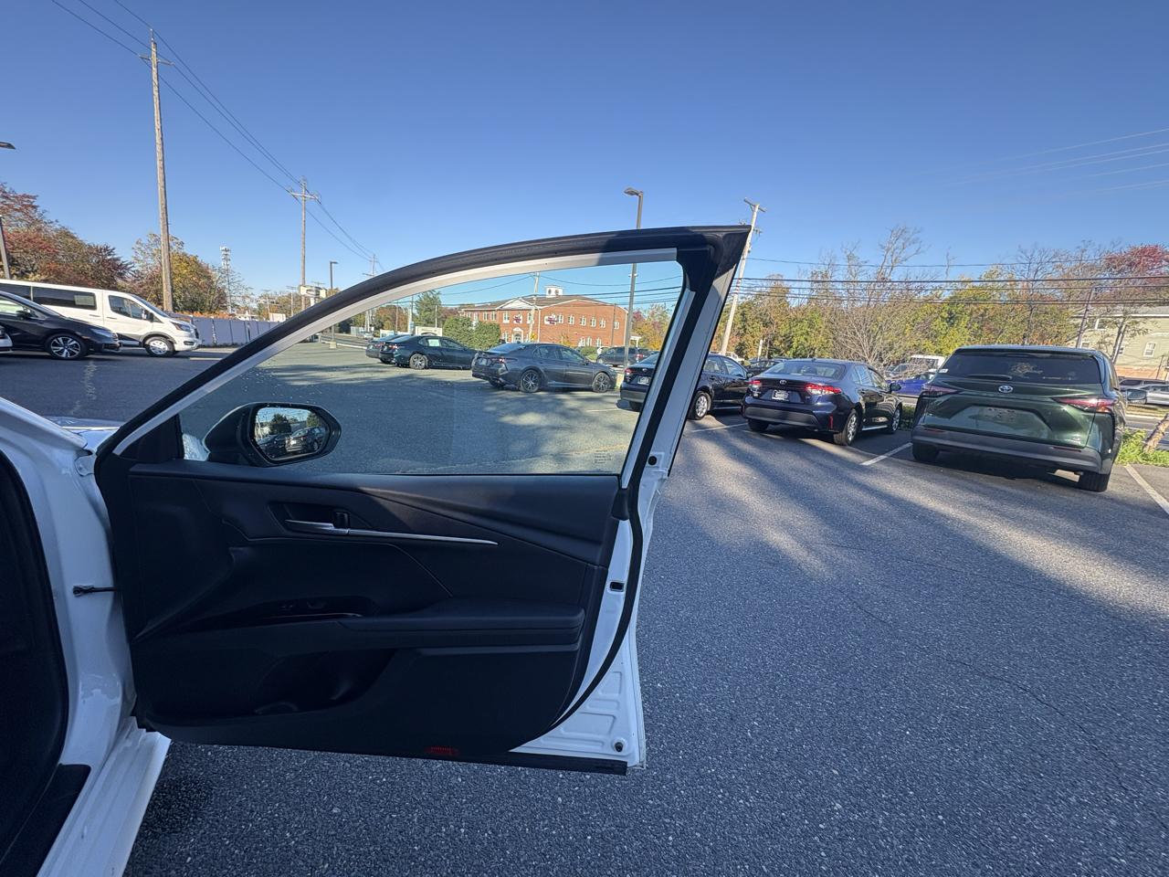 Toyota Camry LE 2025