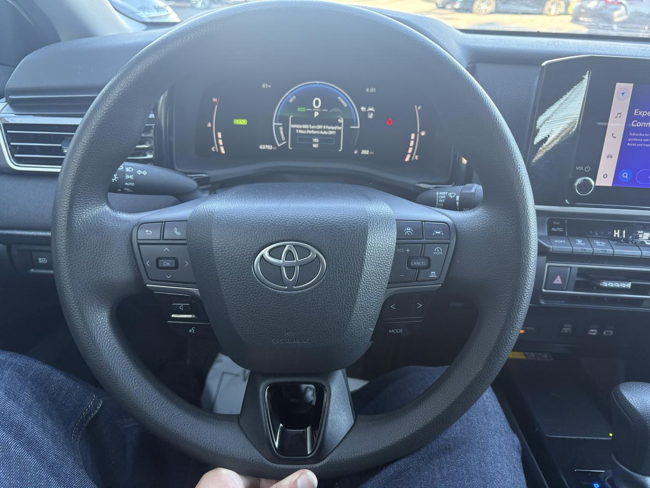 Toyota Camry LE 2025