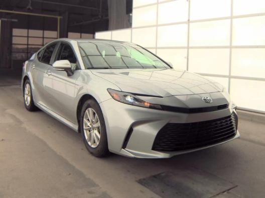 Toyota Camry  2025