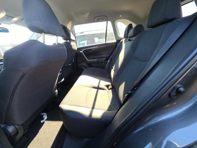 Toyota RAV4 LE AWD (Natl) 2025