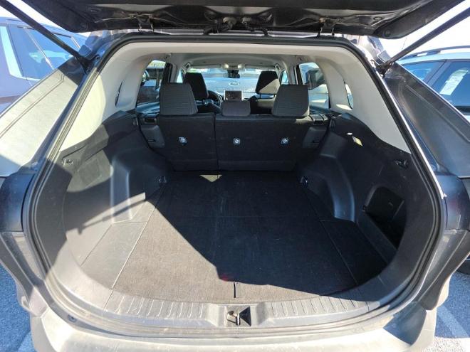 Toyota RAV4 LE AWD (Natl) 2025