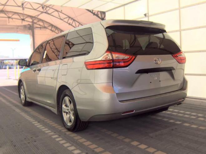Toyota Sienna L FWD 7-Passenger (Natl) 2019
