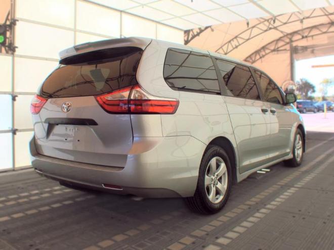 Toyota Sienna L FWD 7-Passenger (Natl) 2019