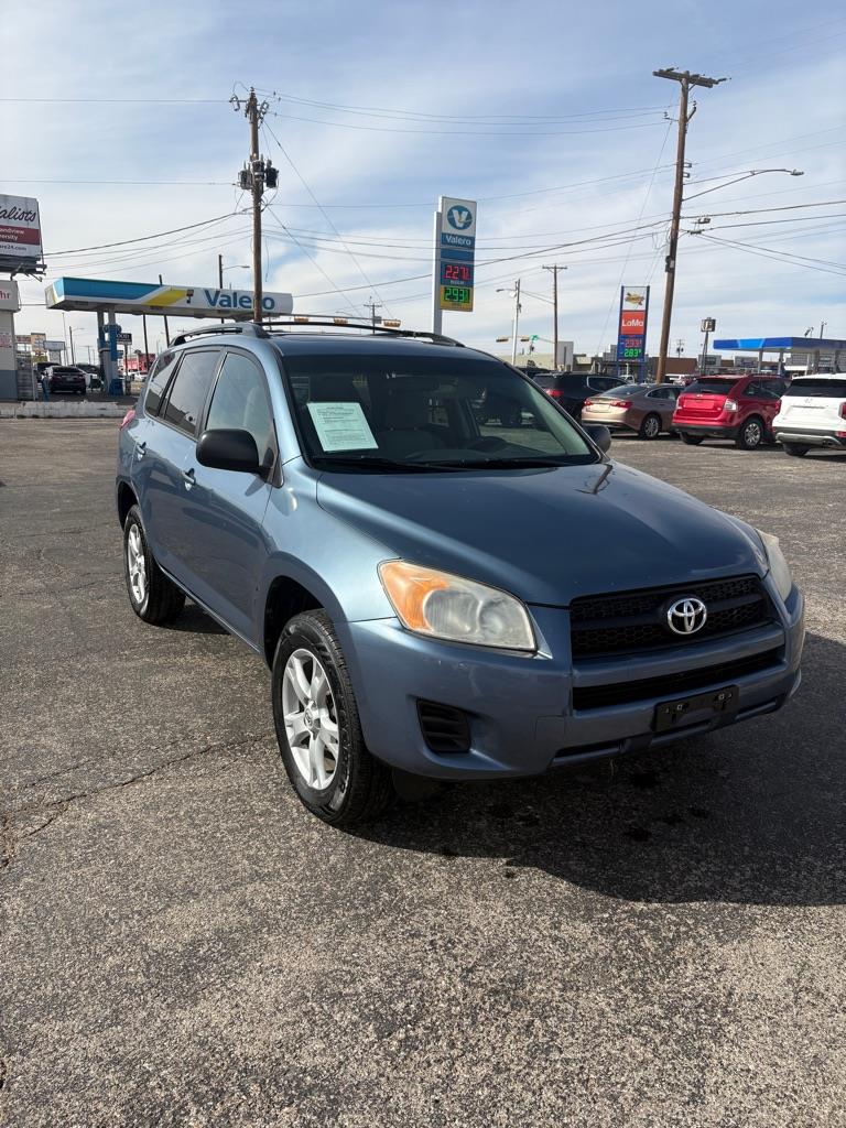 Toyota RAV4 Base I4 2WD 2012